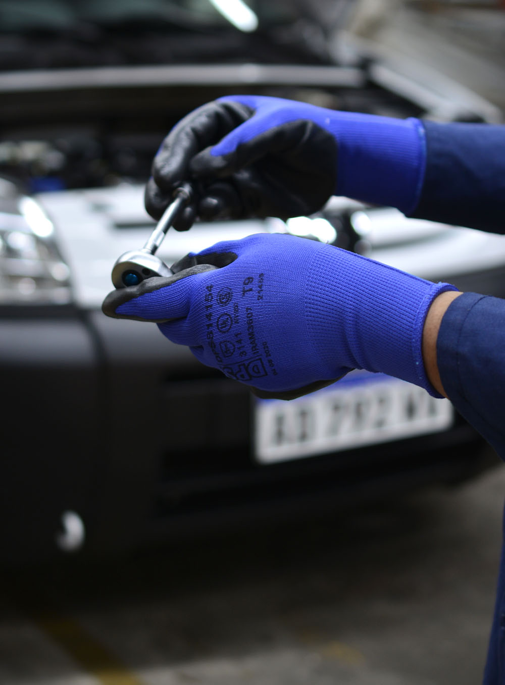 GUANTE SIN COSTURA RECUBIERTO EN NITRILO ESPUMADO PARA MECANICO DE PASCALE