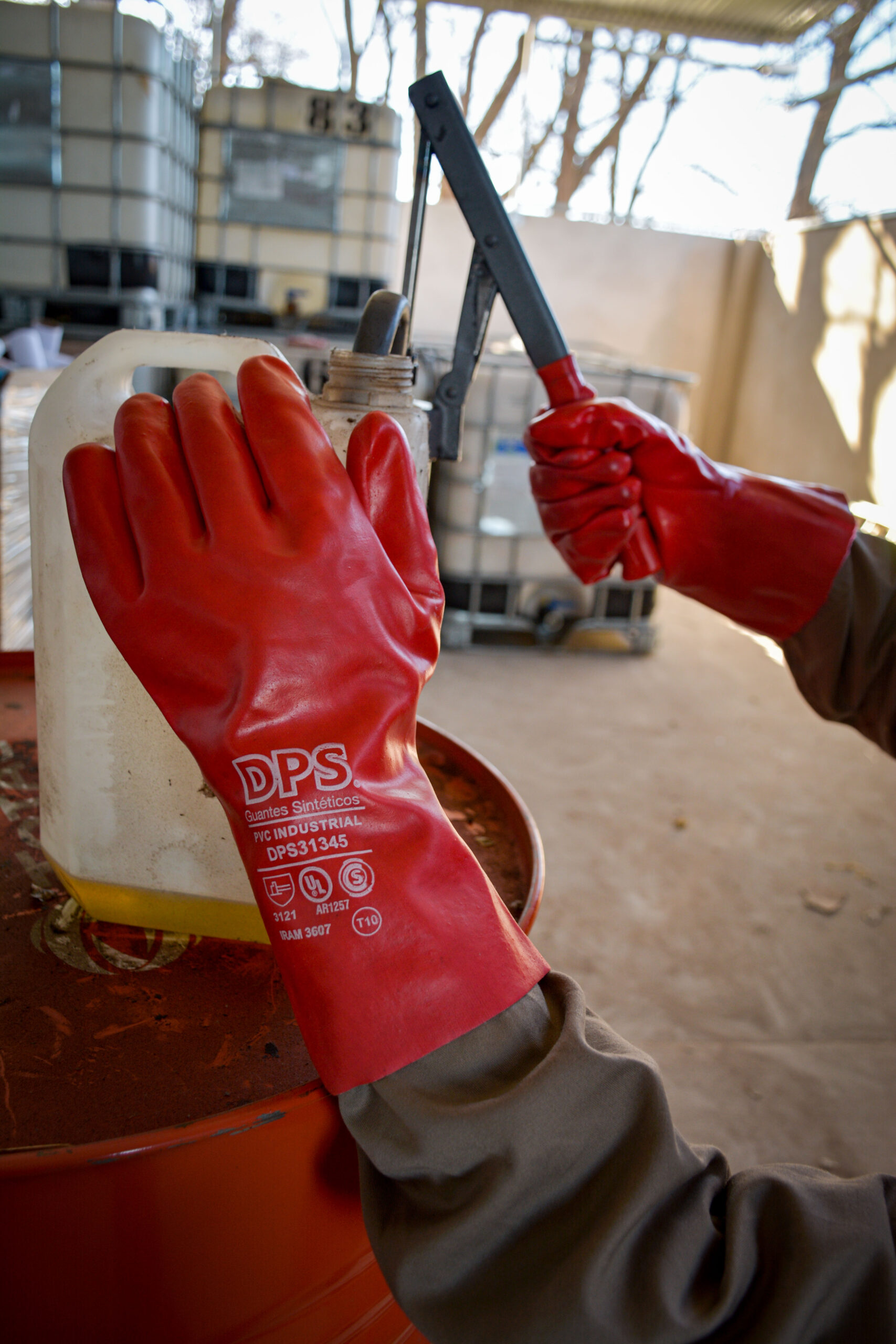 GUANTE PVC INDUSTRIAL ROJO LARGO TOTAL 30CM DE PASCALE