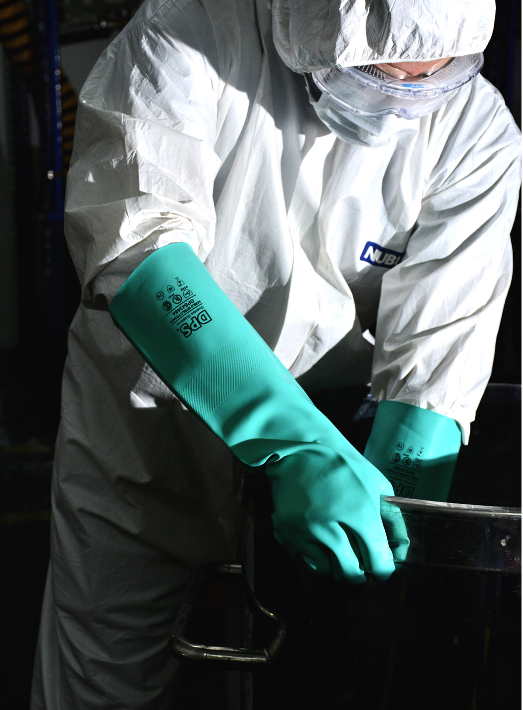 GUANTE DE ACRILO NITRILO PESADO VERDE FLOCADO 45CM LARGO ESPESOR 0.6MM DE PASCALE