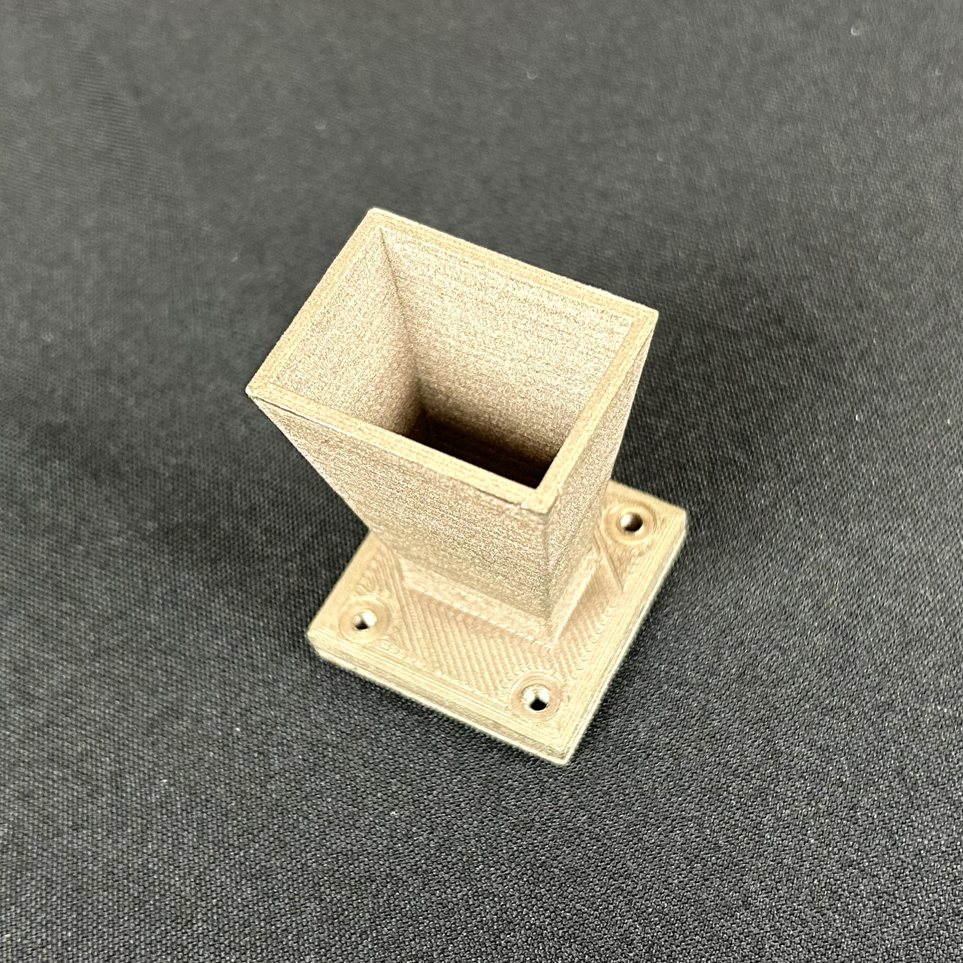 Electrifi™ WR75 Waveguide Standard Gain Horn Antenna