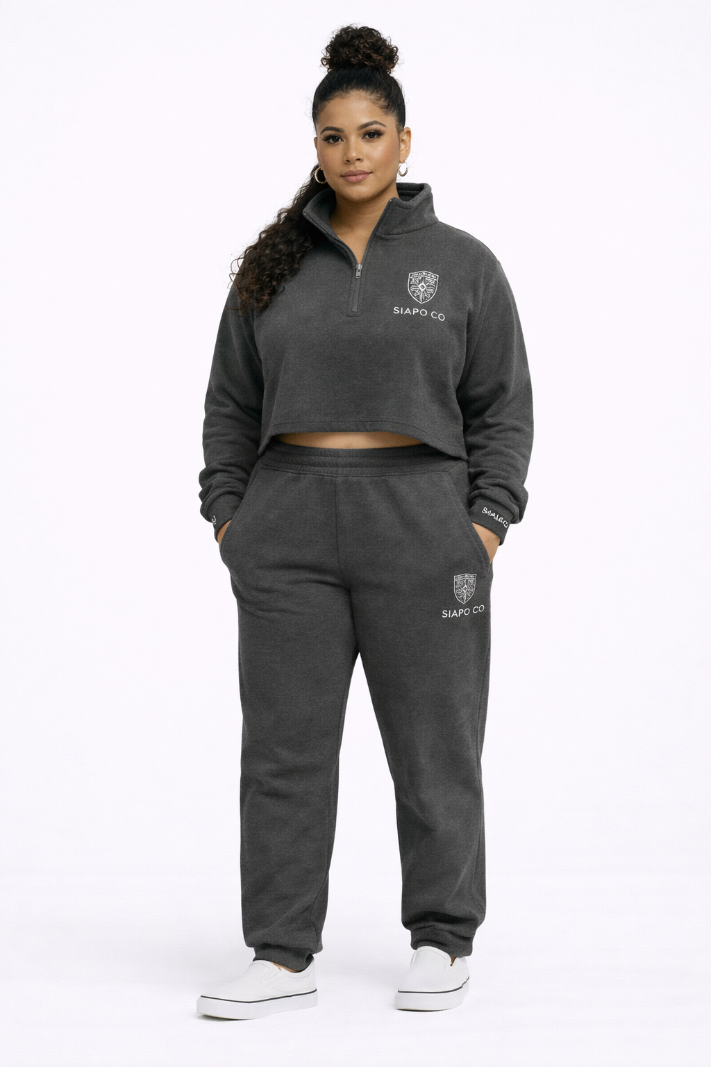 Siapo Co Women’s Quarter-Zip Crop Sweatsuit