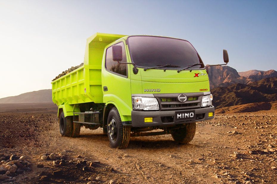 HINO 136 HDX 6.8 PS