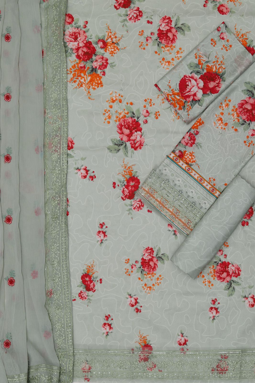 Lawn 3Pc suit For women Party wear and Formal wear 2026