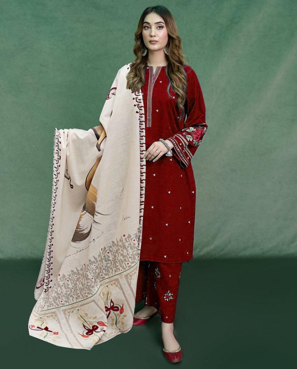  Lawn 3PC Embroidered Suit Elegant Lawn Suit