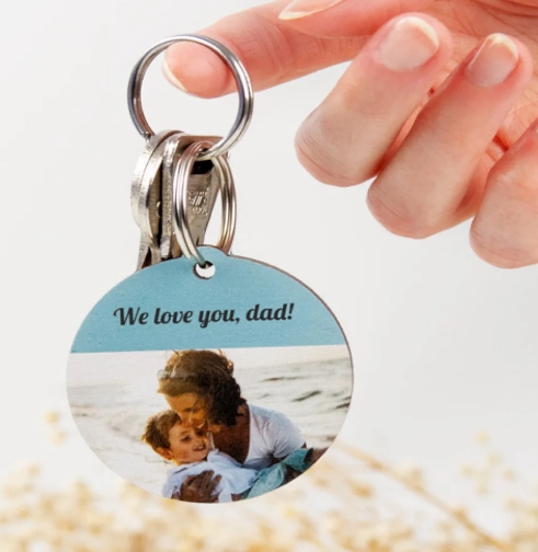 Personalized wooden keyring 