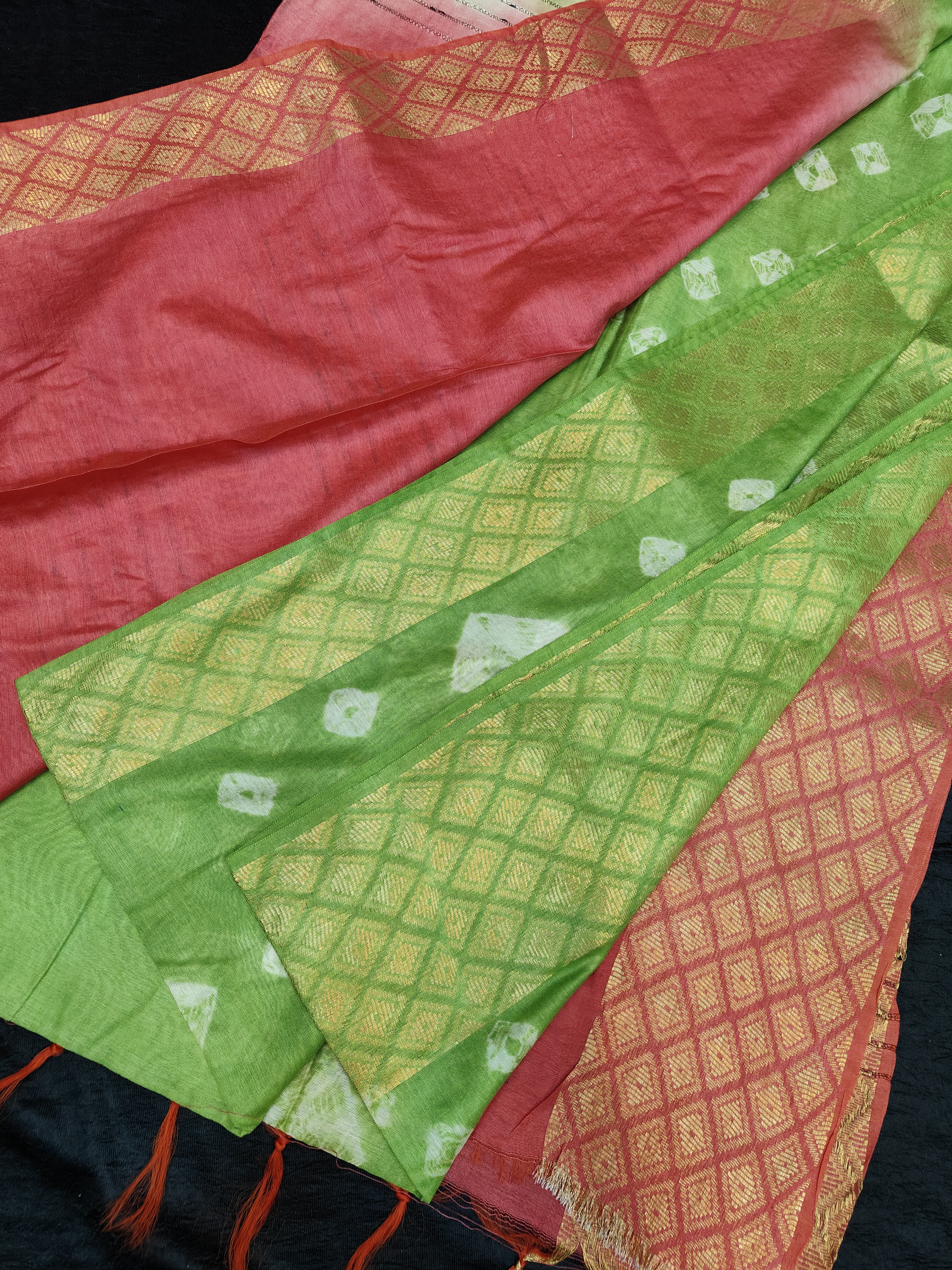 Elegant Green and Coral Silk cotton Saree