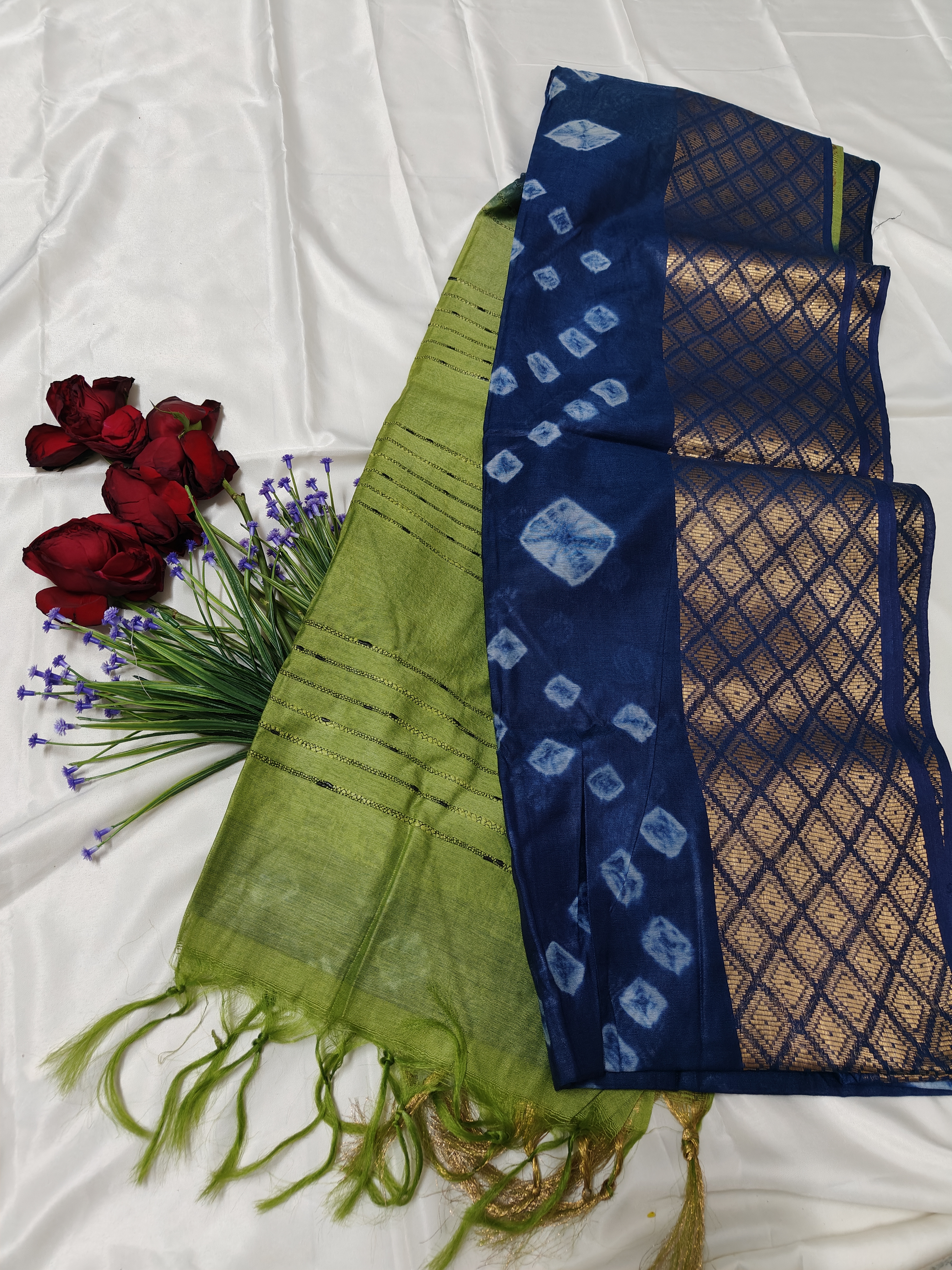 Elegant Silk Blend Saree
