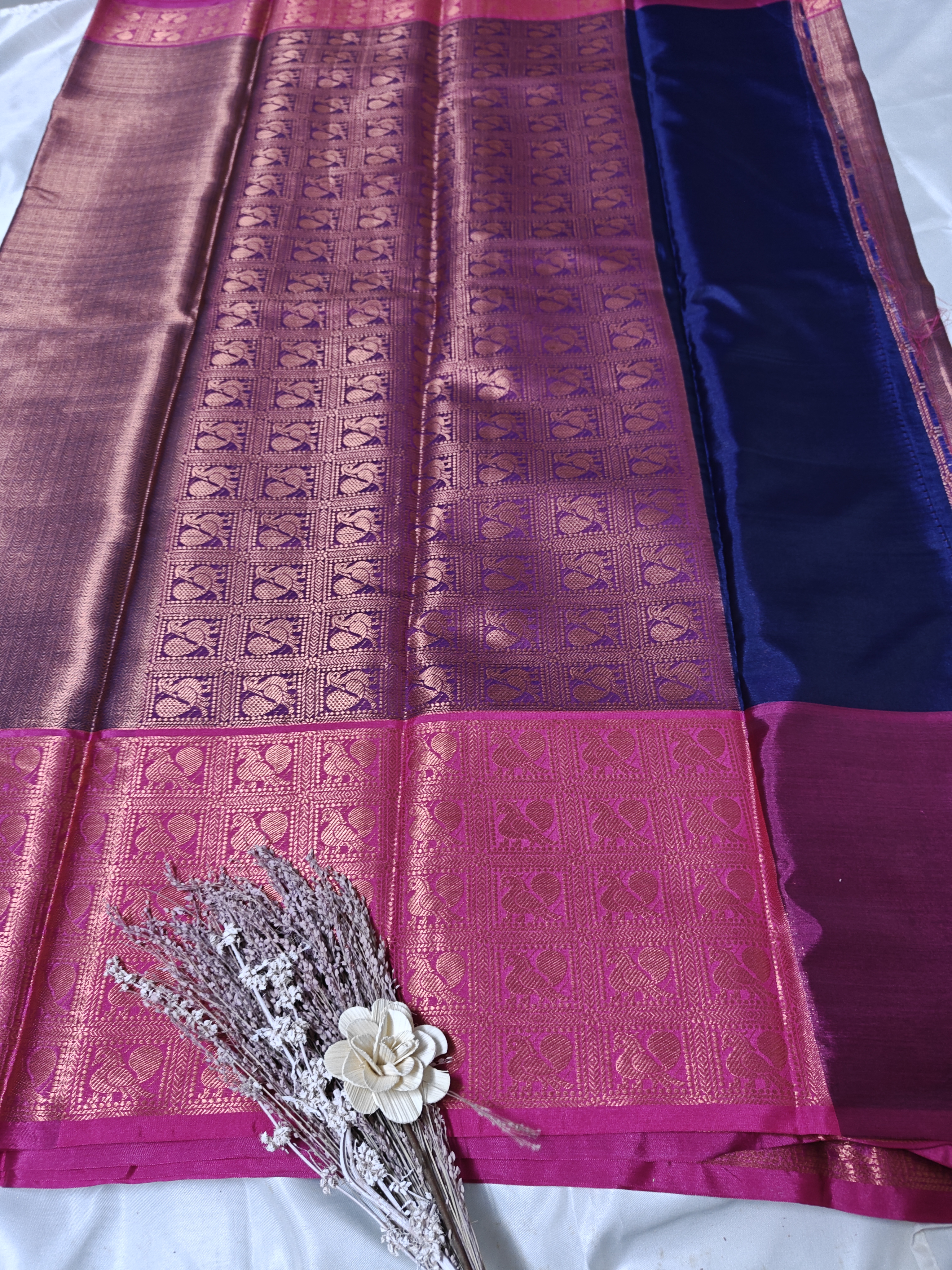 Elegant Semi Silk copper and pink toned Saree