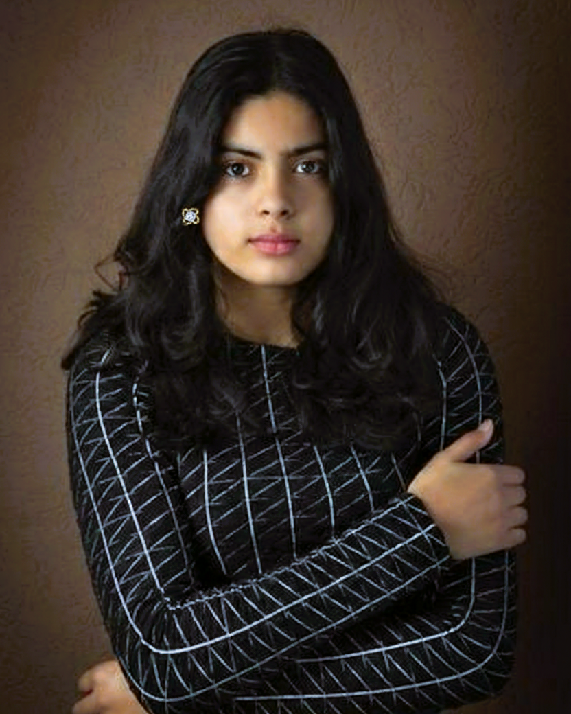 Flower Four Wing Design Gold Plated