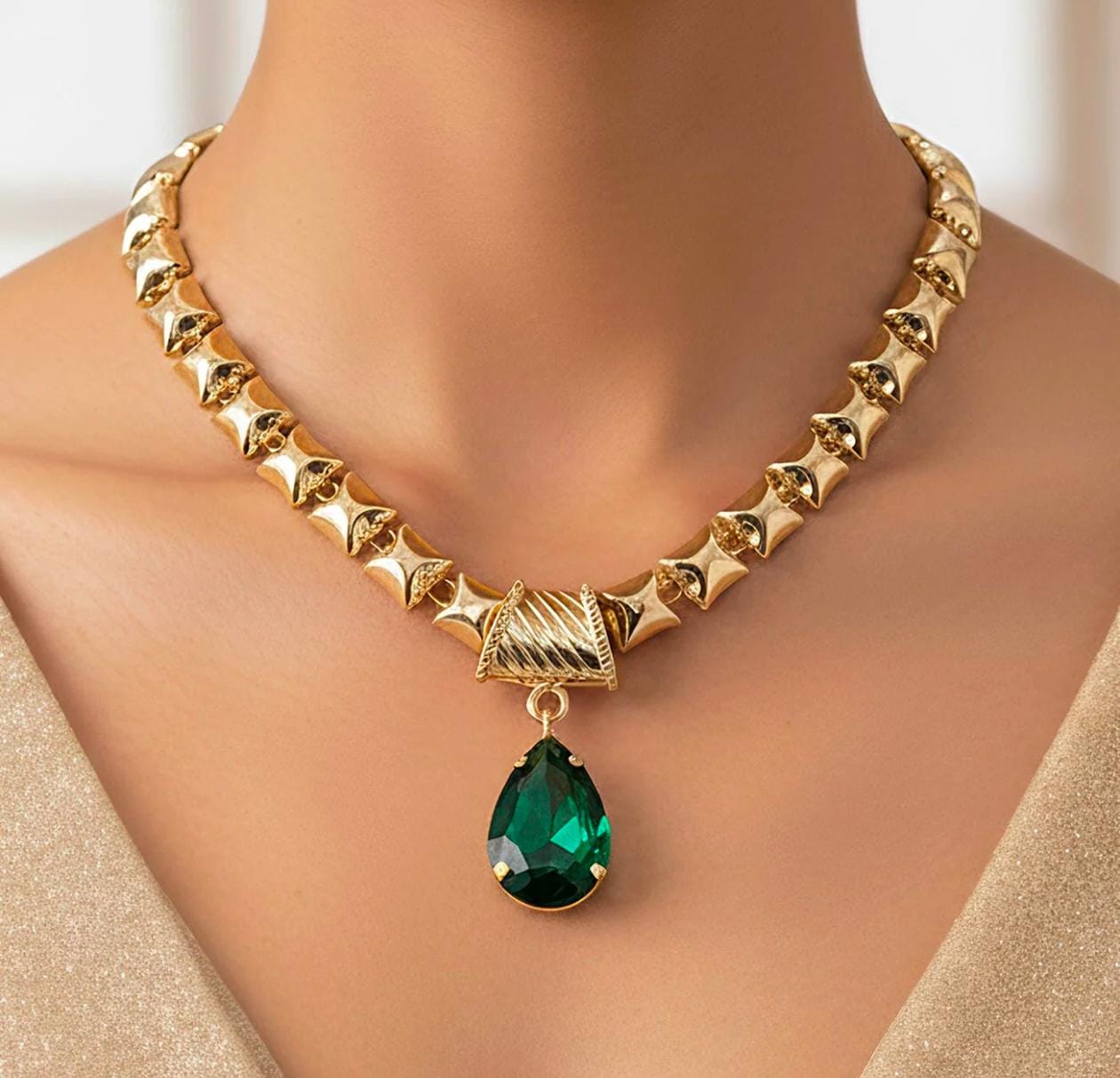 Green Stone Pendent Axe Design Necklace