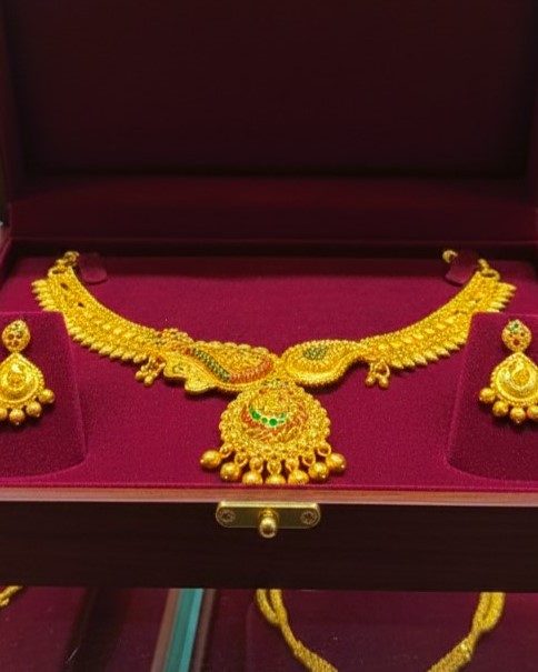 Two Leaf Design One Gram Gold Plated Necklace Set