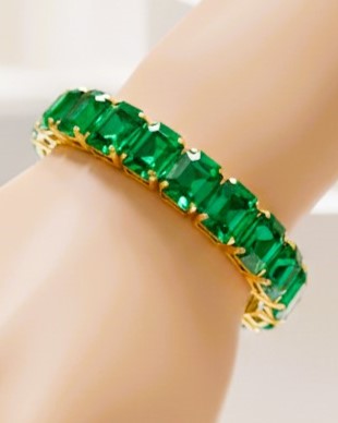 Emerald Style Bangle in One Gram Gold Plating