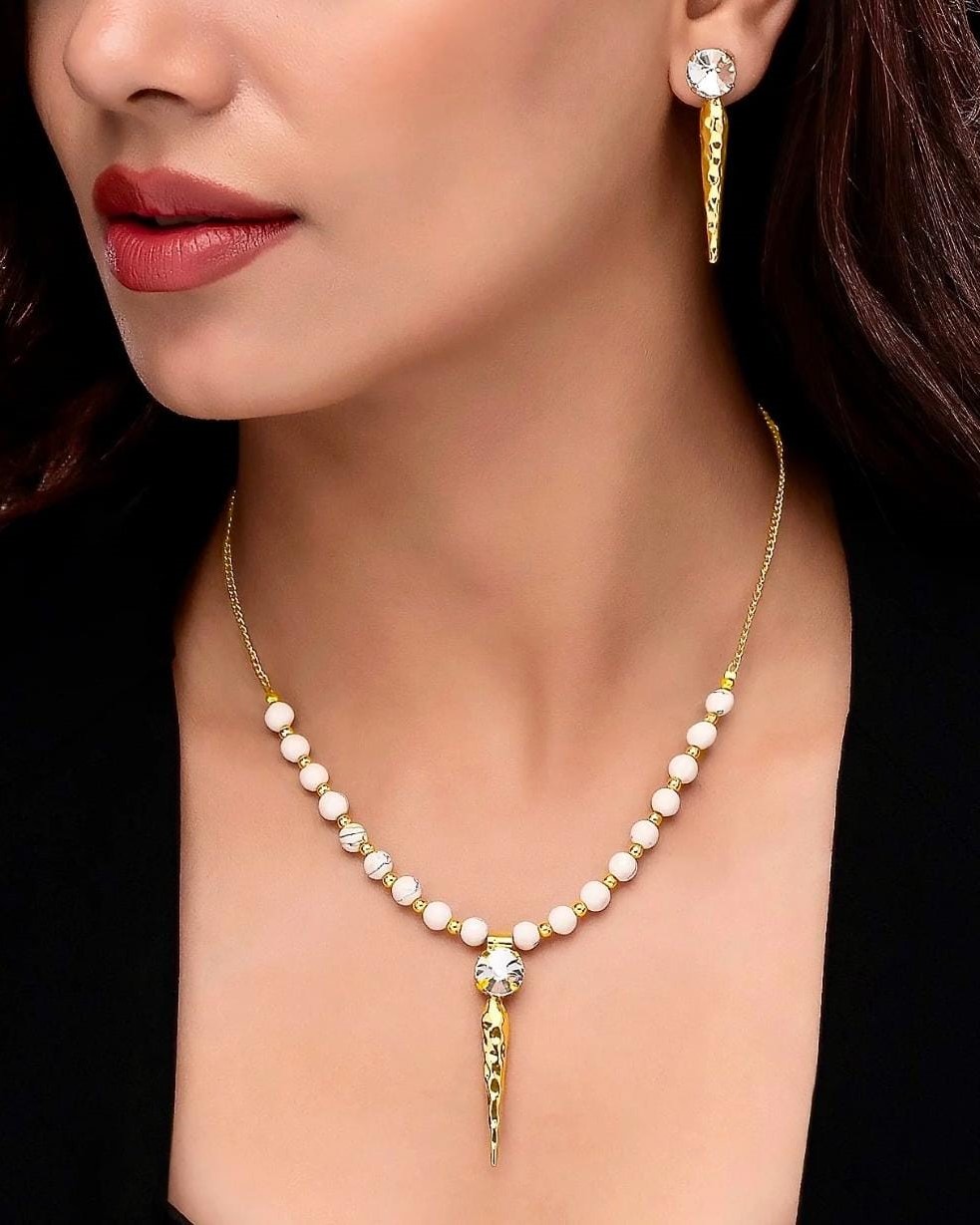 Pearl and Gold Drop Necklace Set