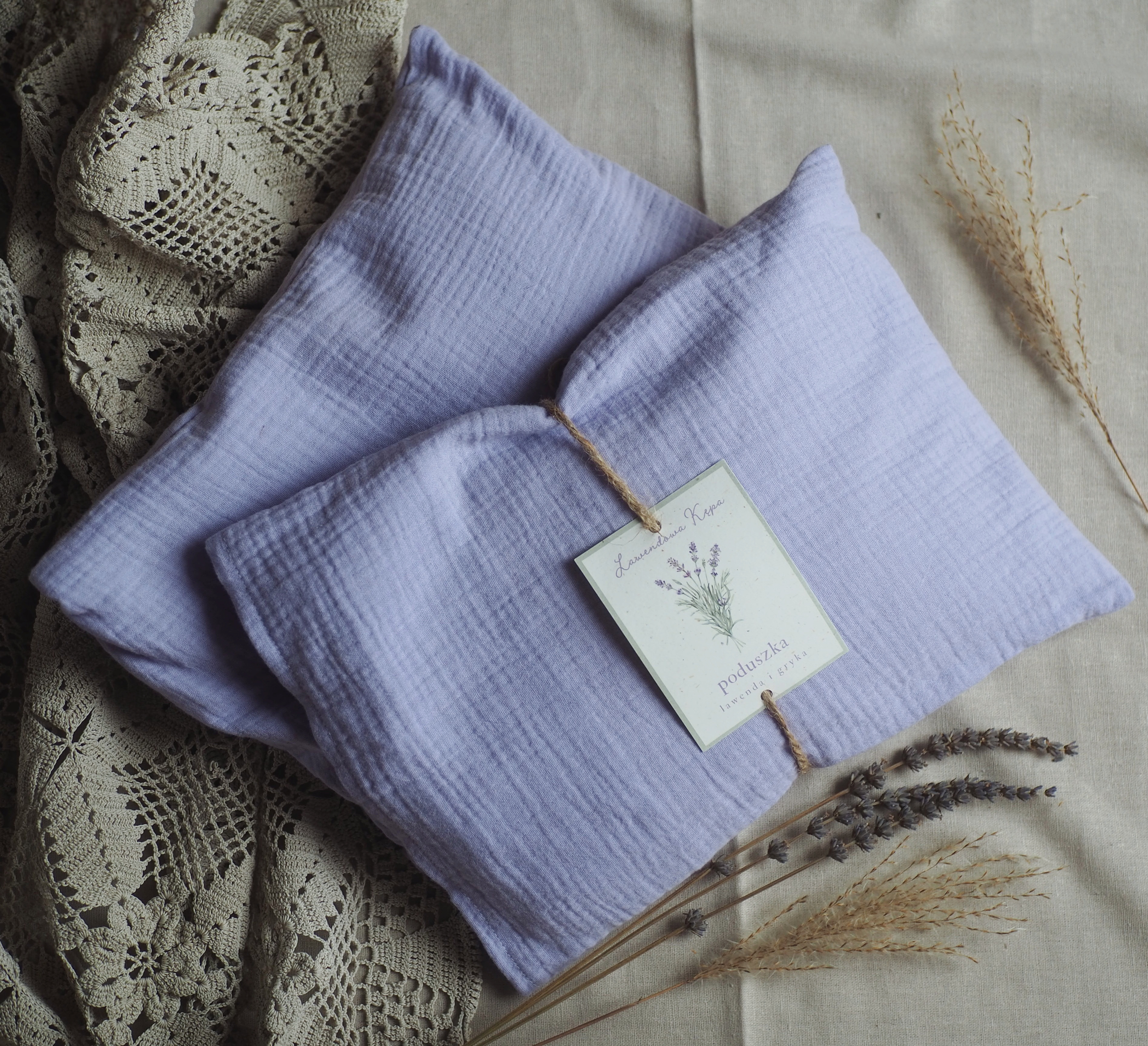 Poduszka pod głowę z lawendą i gryką (fioletowa)