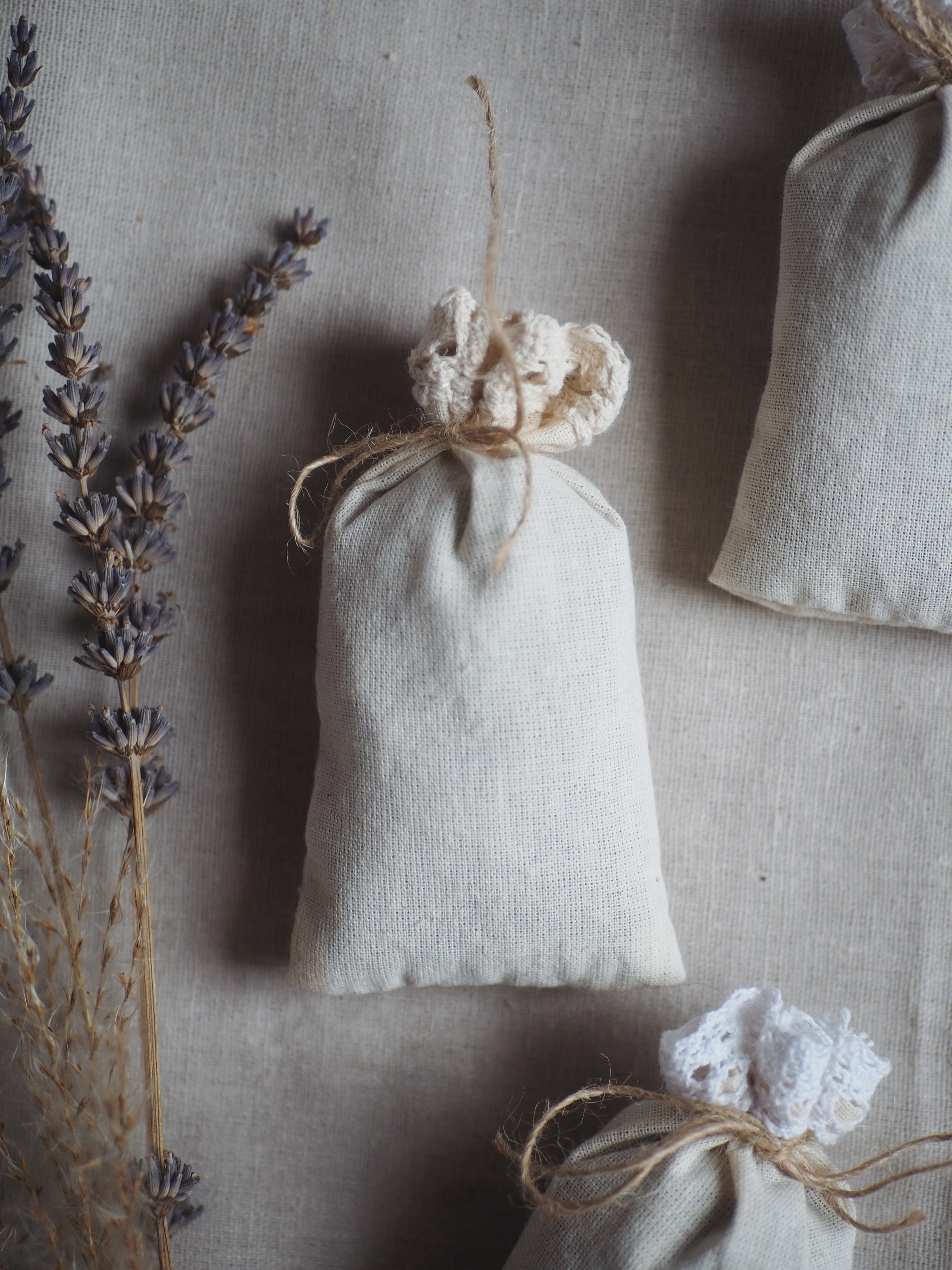 Woreczek z suszem lawendowym