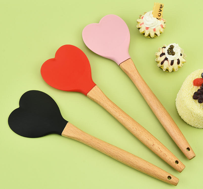 Made with Heart: Why the BUYUER Heart-Shaped Wooden Handle Silicone Scraper is the Romance Your Kitchen Deserves