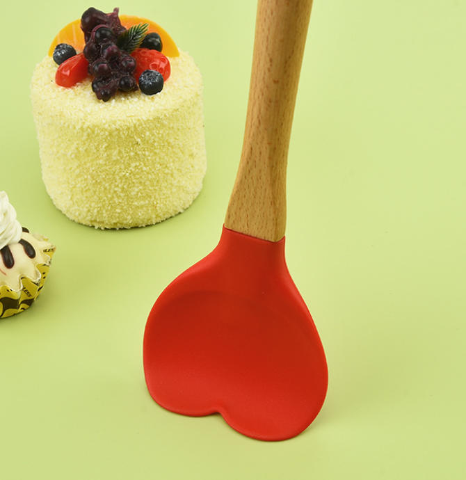 Made with Heart: Why the BUYUER Heart-Shaped Wooden Handle Silicone Scraper is the Romance Your Kitchen Deserves