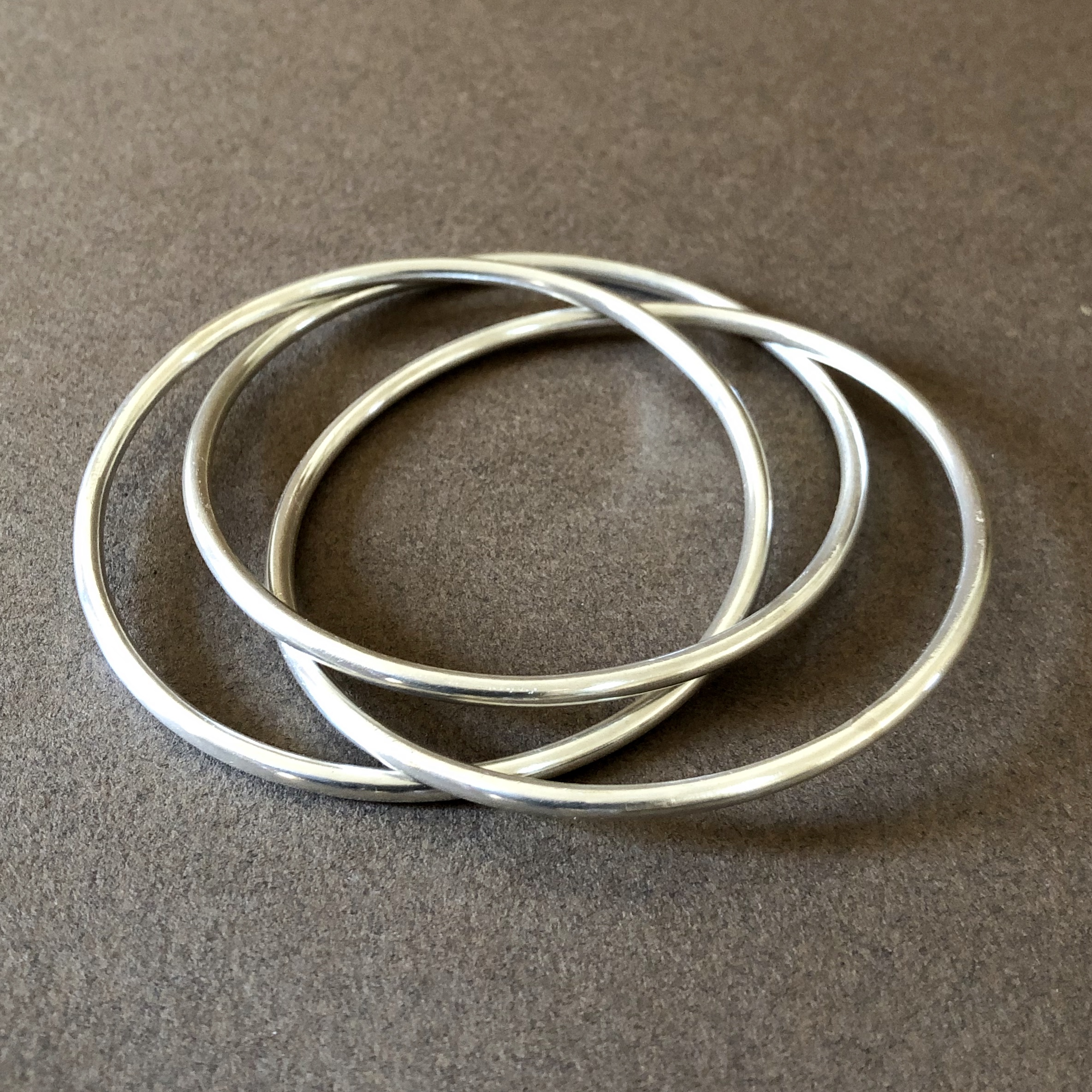 Bracelets entrelacés argent