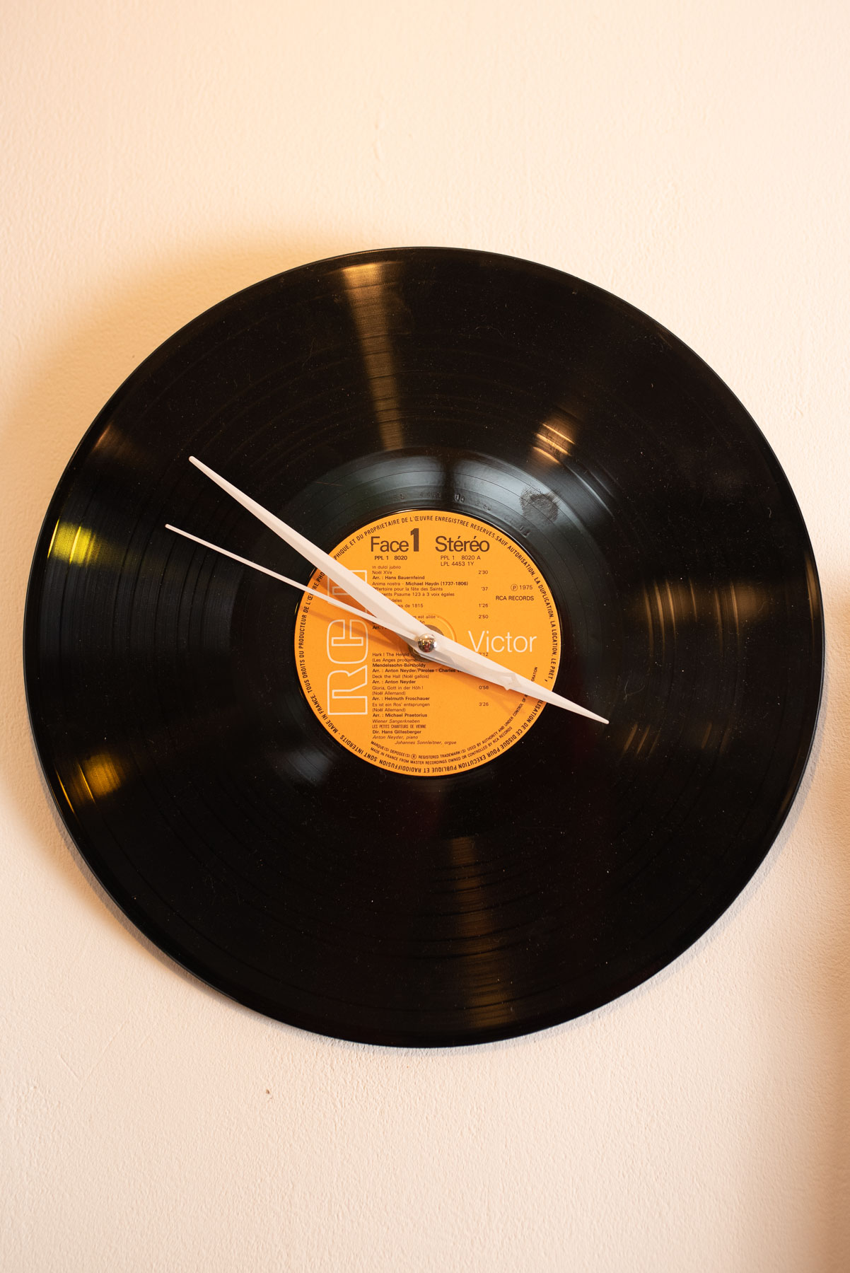 Horloge murale "Vinila disko"