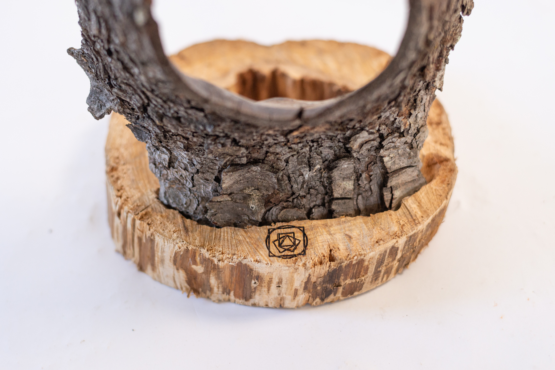 Lampe "Truigita ŝelo"