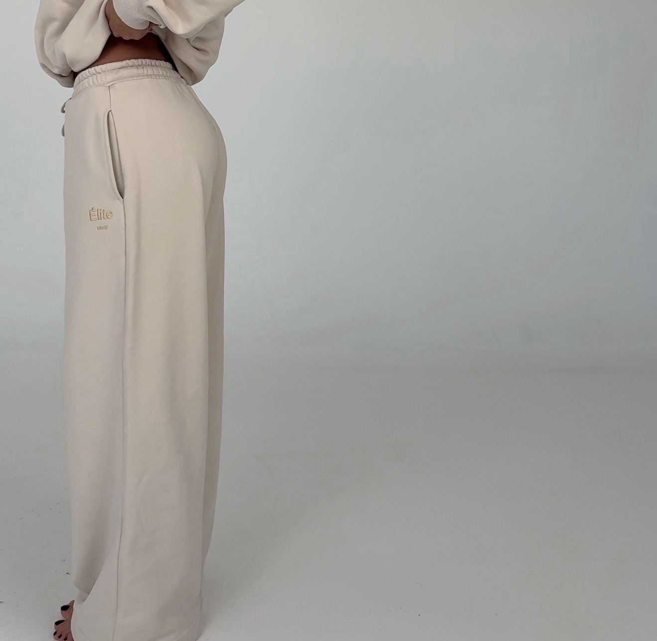 SIGNATURE Laisvalaikio kelnės