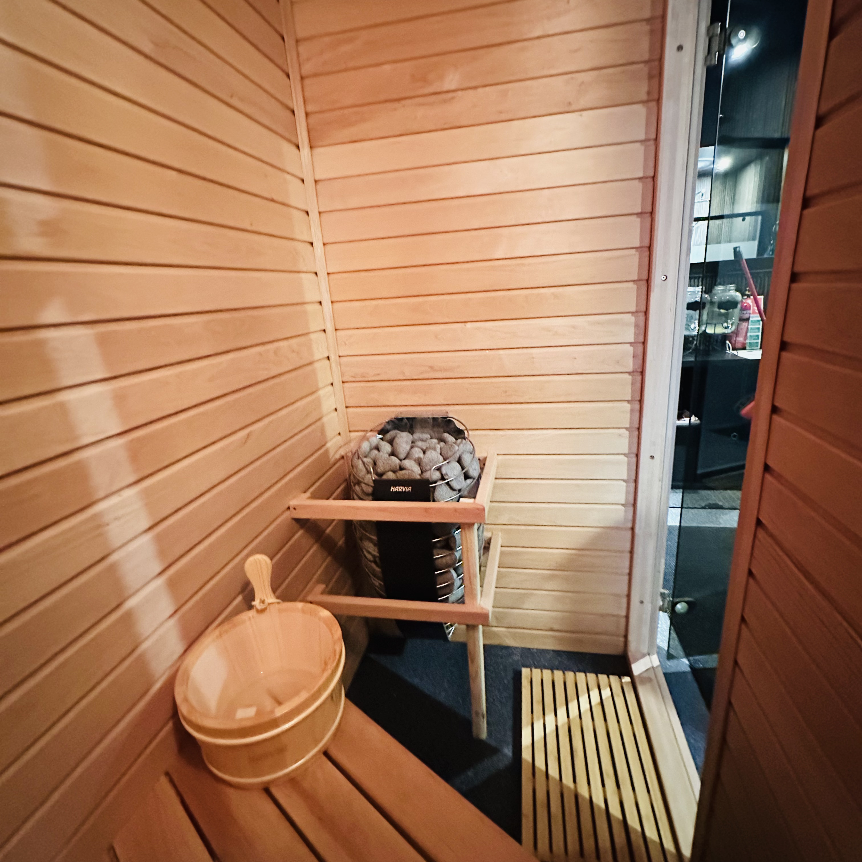 CONTRAST SUITE GIFT CARD