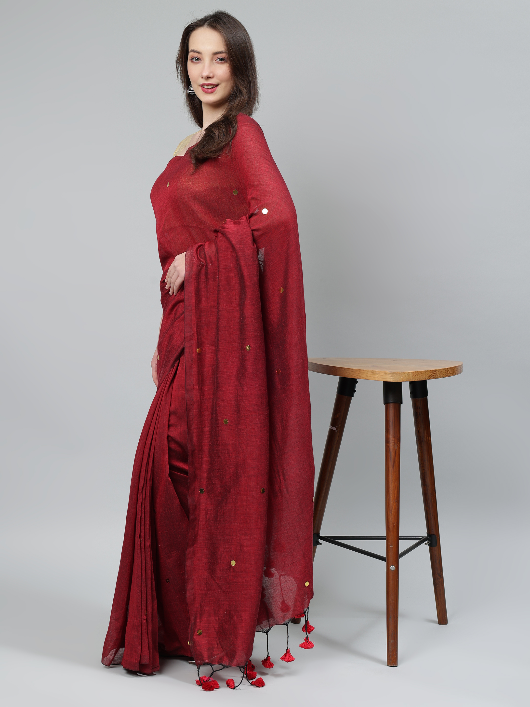 AROOPA Women's Cotton Saree with Mirror Work & Unstitched Blouse Piece