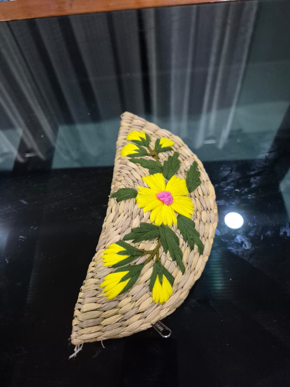 Kauna Grass Purse 8inch