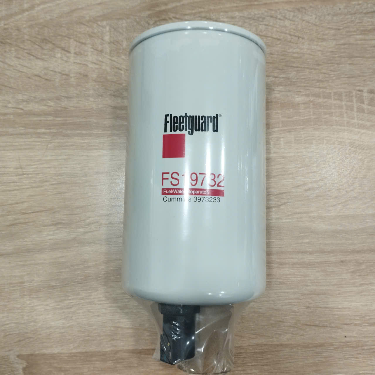 FS19732 Fleetguard Lọc dầu tách nước động cơ