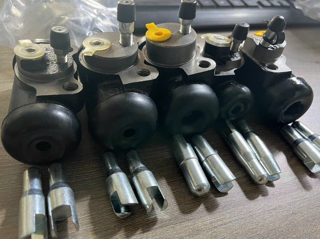 Van chia thủy lực xe nâng dầu Hangcha 3-3.5 tấn