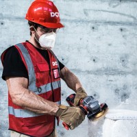 Akumuliatorinis bešepetėlinis kampinis šlifuoklis 125mm, 20V, KDSM04-125FK, DCK (2x5,0Ah akumuliatorius, įkroviklis)