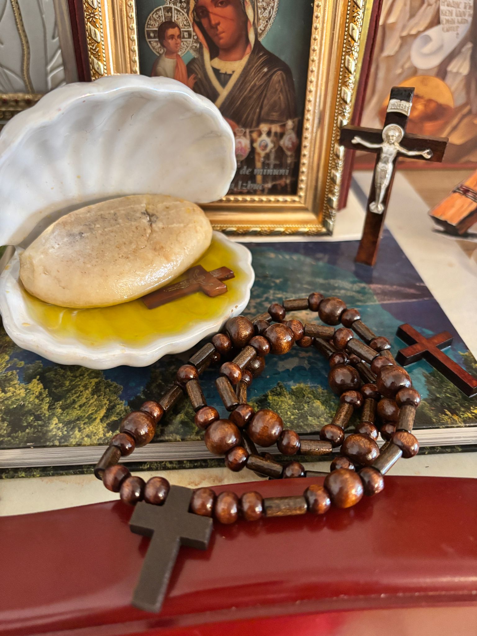 Colier de rugăciune din lemn – creație proprie