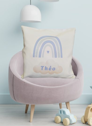 Coussin personnalisé arc-en-ciel