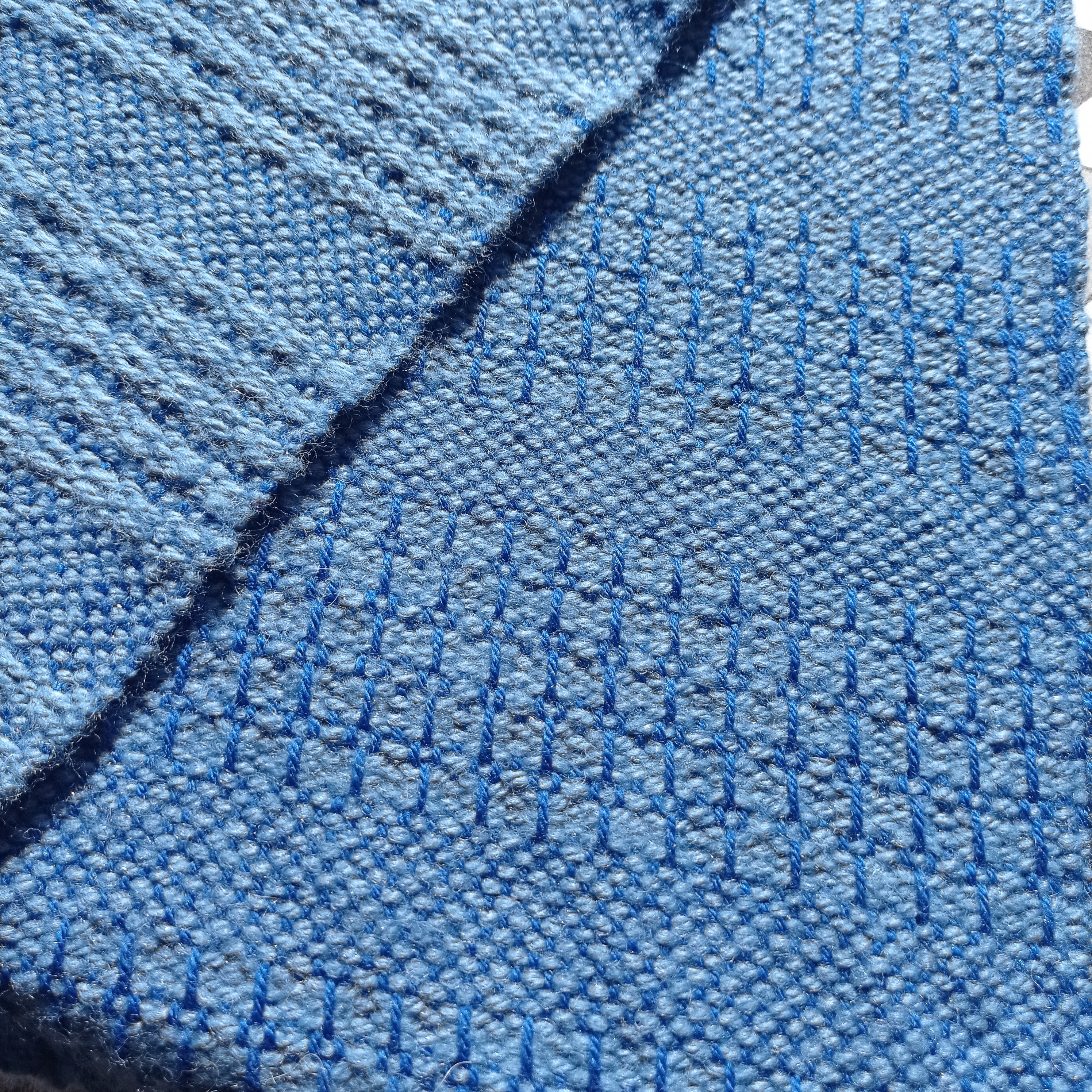 Echarpe bleue pur sans laine