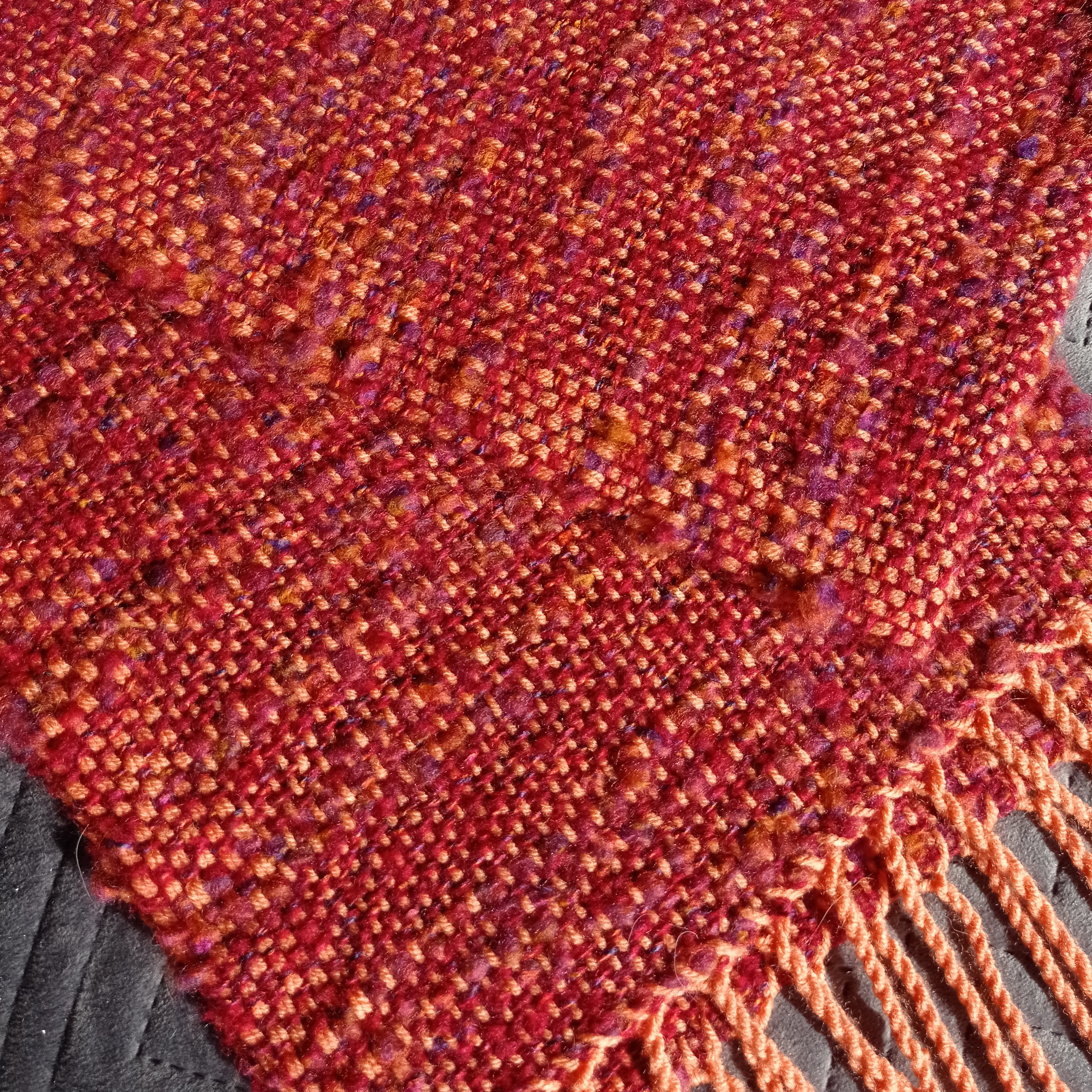 Echarpe fantaisie corail et rouge