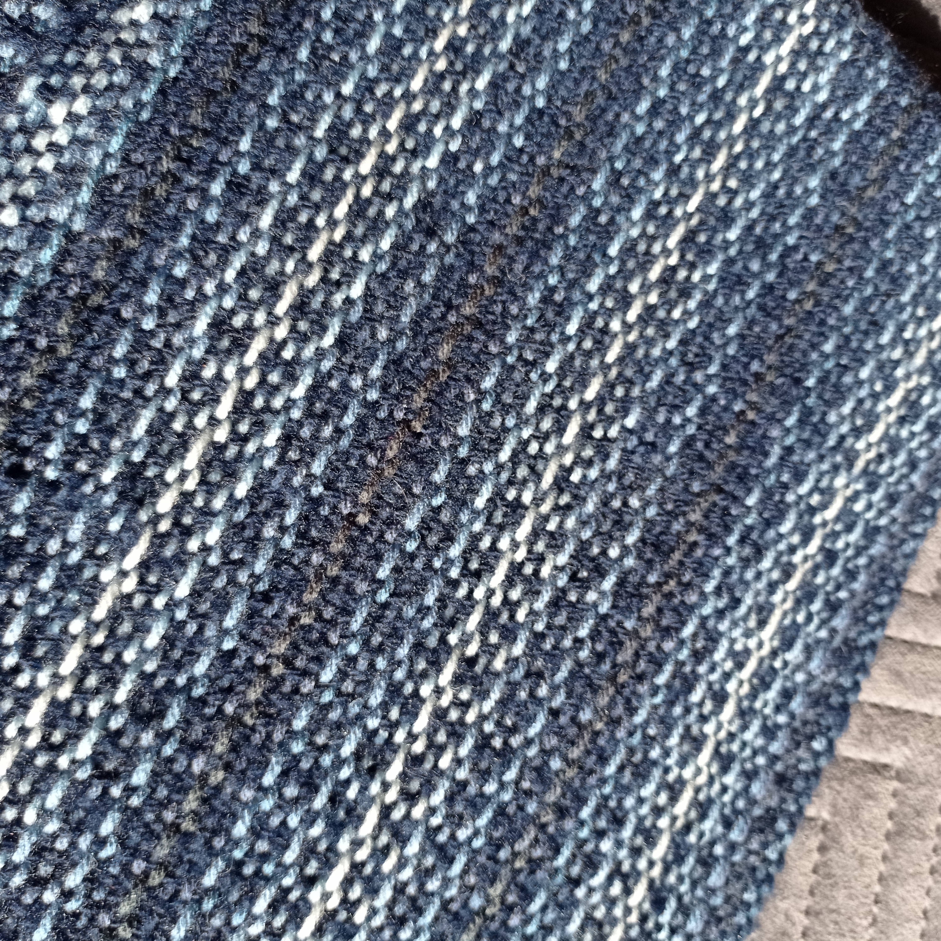 Echarpe bleue dégradé