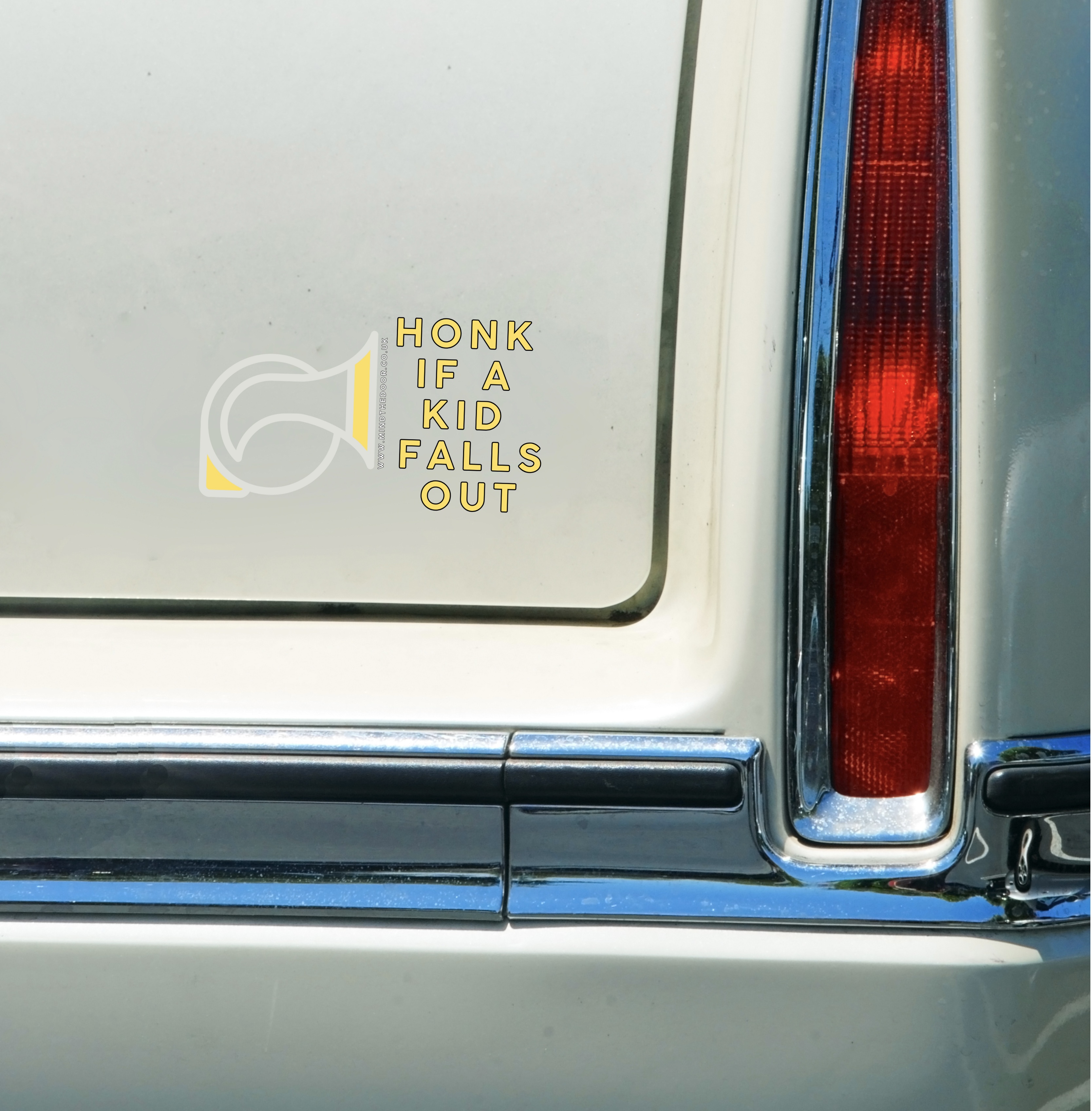 Honk if a kid falls out