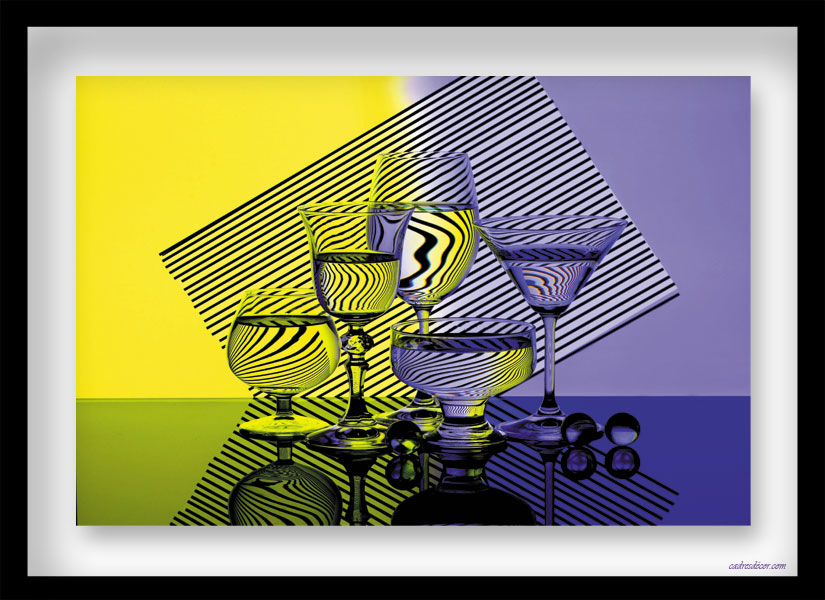 Cadre décor ref : Diagonales  4823 encadré