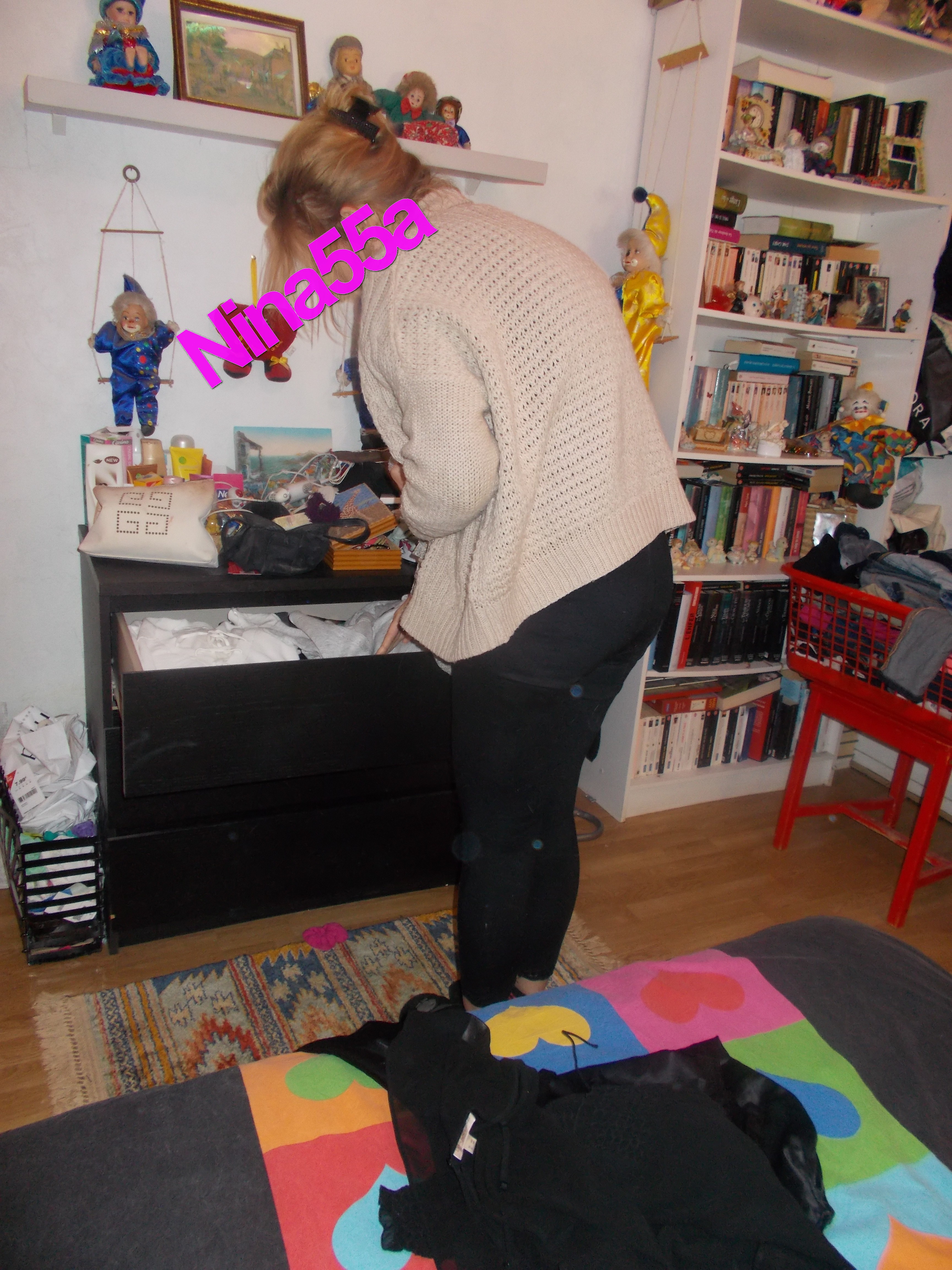 Nina Reality N°50  7 avril 2015 8 photos format 10X15