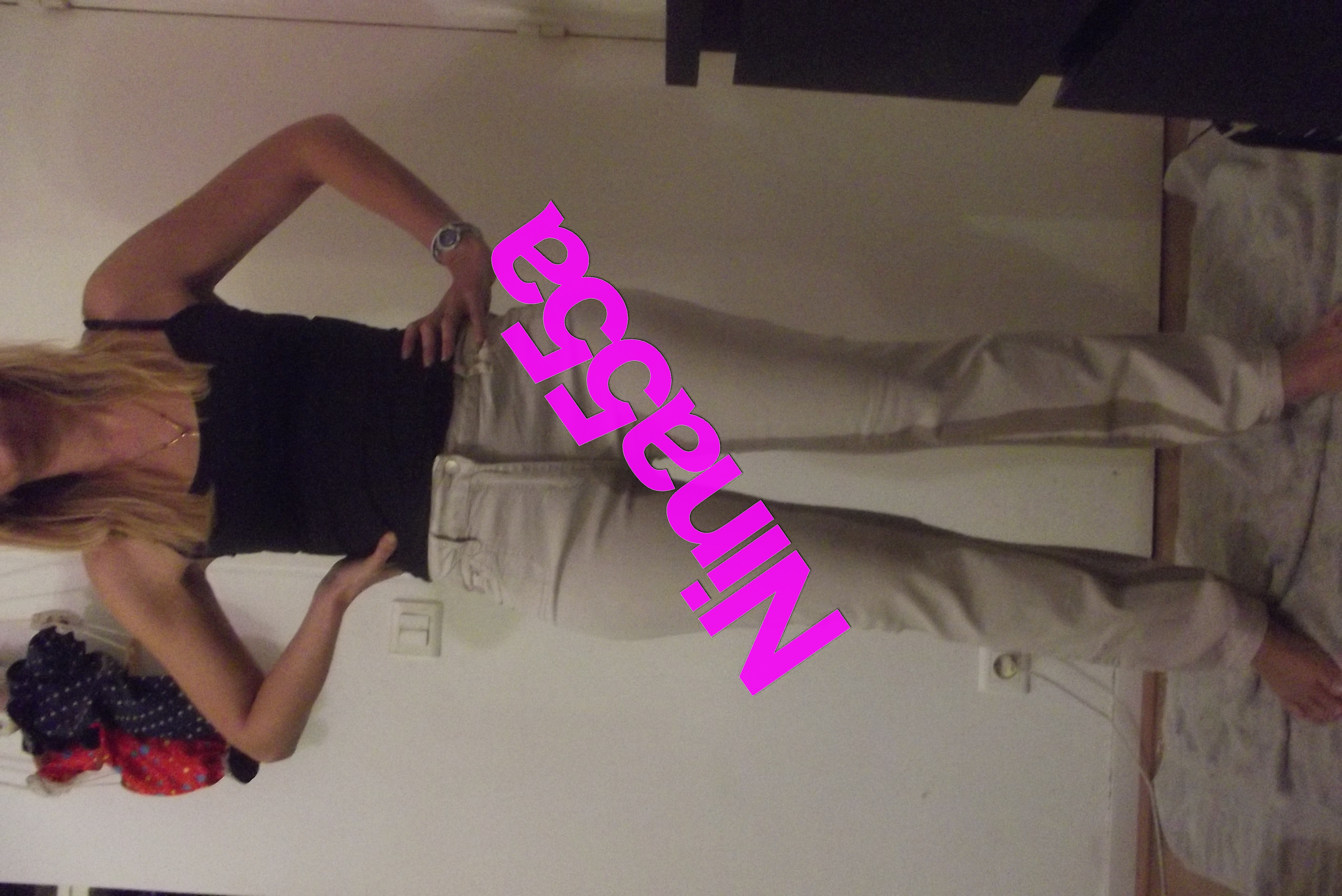 Nina Reality N°44  21 octobre 2015 18 photos format 10X15