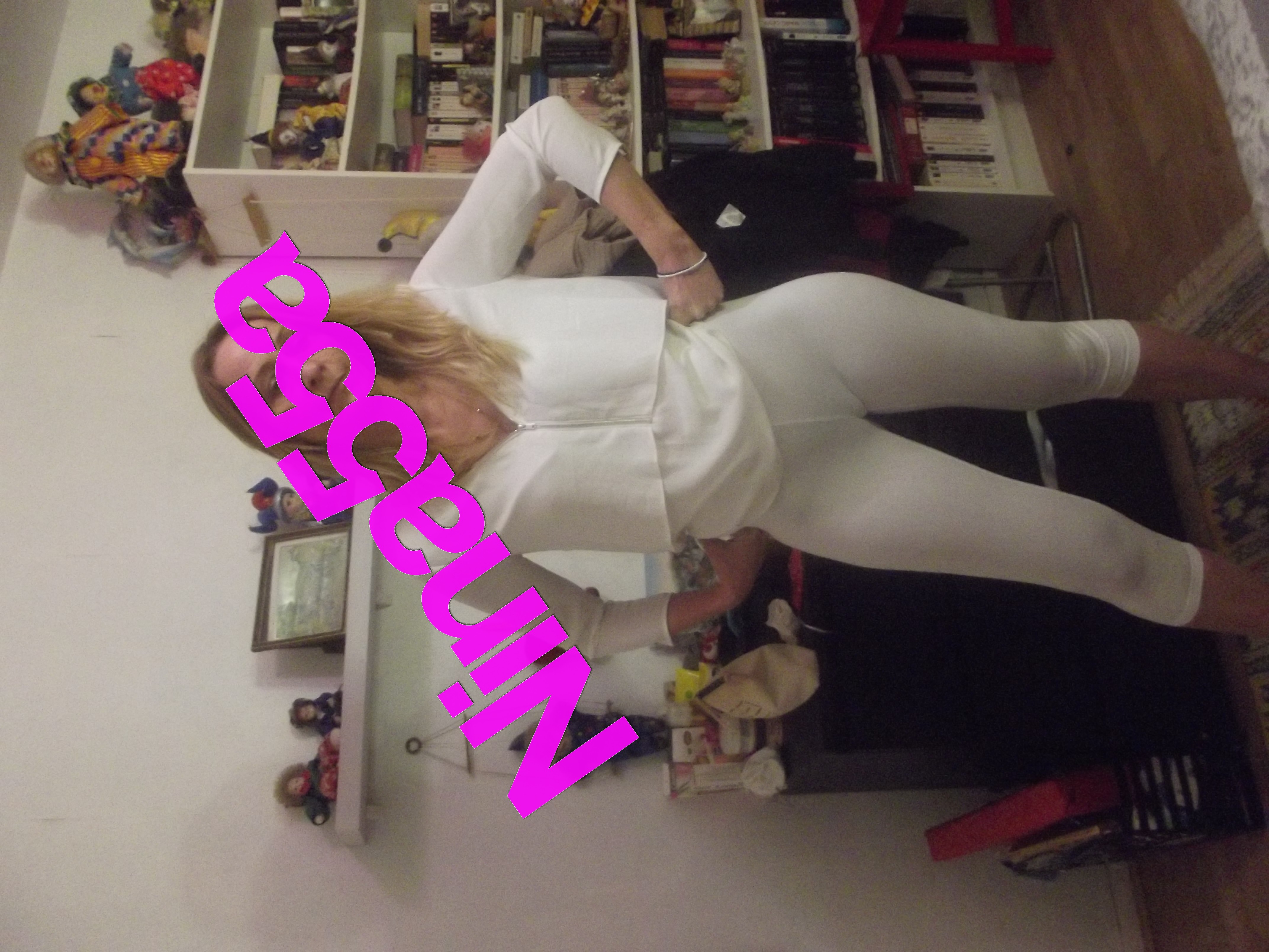 Nina Reality N°52  11 janvier 2016 17 photos format 10X15