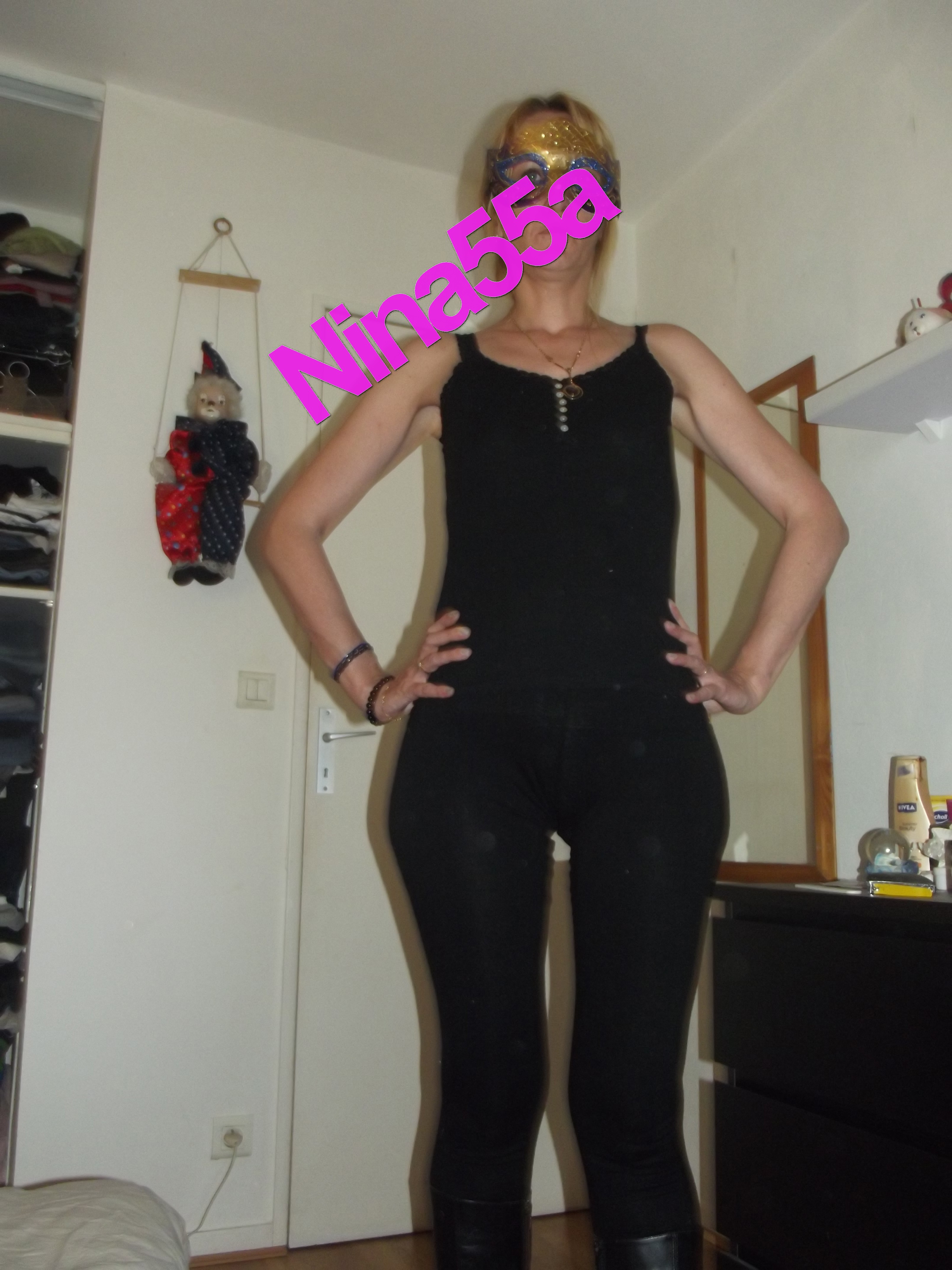 Série photos Reality N°151, 24 décembre 2013 15 photos sur papier brillant, format 10X15.