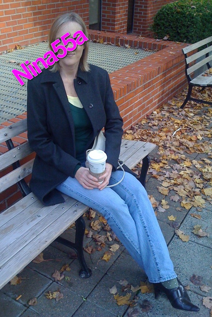 Archives de web Femme mature bourgeoise 42  24 photos.