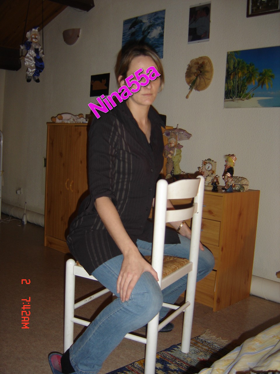 Nina Reality N°11  2 décembre 2004 18 photos format 10X15