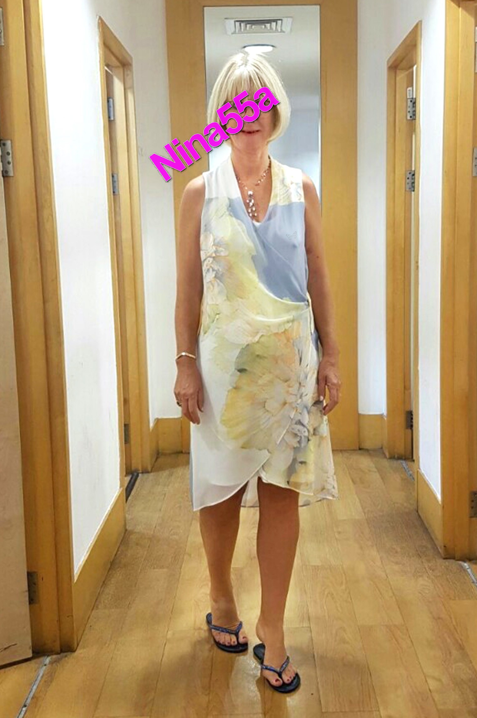 Archives de web Femme mature bourgeoise 25  25 photos.