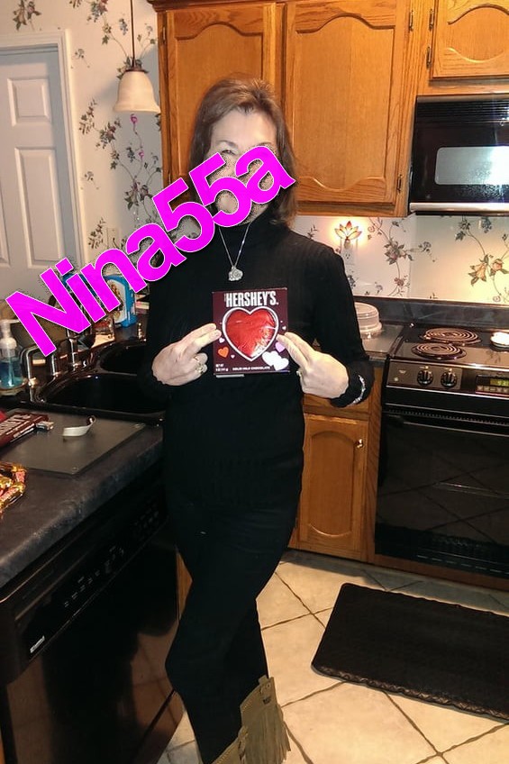 Archives de web Femme mature bourgeoise 145  24 photos