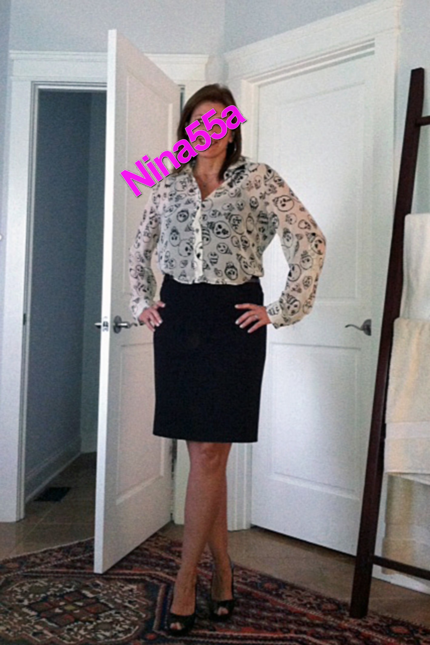 Archives de web Femme mature bourgeoise 50  16 photos.