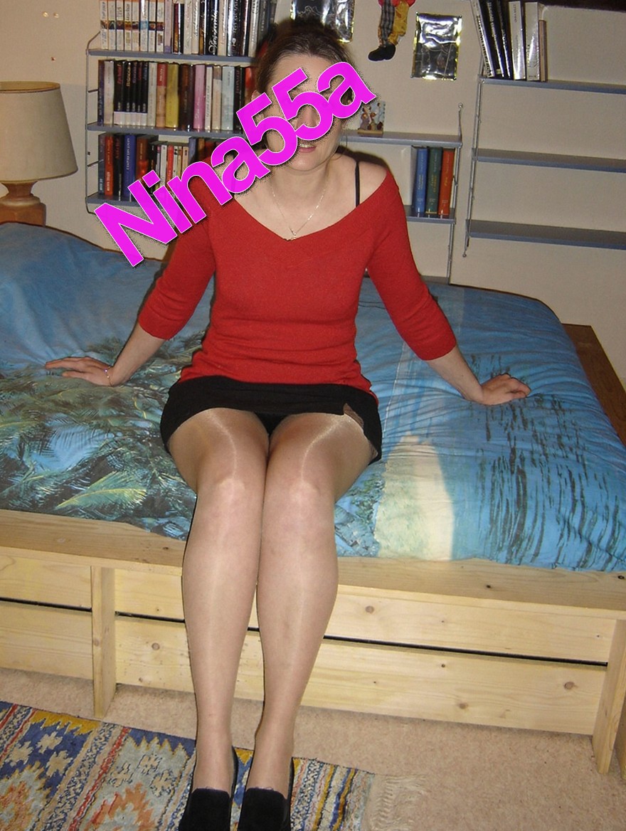 Nina Reality N°108  4 mars 2005 30 photos format 10X15