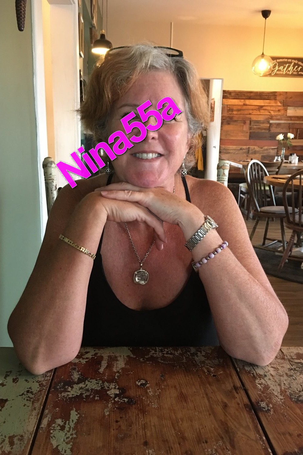 Archives du web Femmes Matures Bourgeoises Sub N°50 23 photos