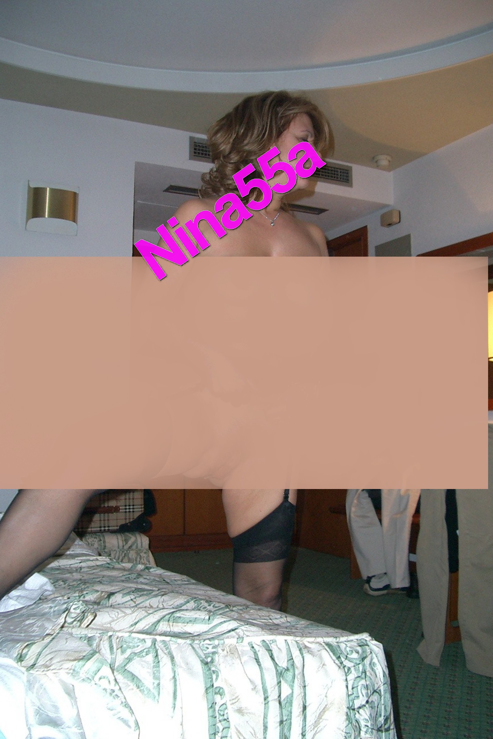 Archives de web Femme mature bourgeoise 23  16 photos.